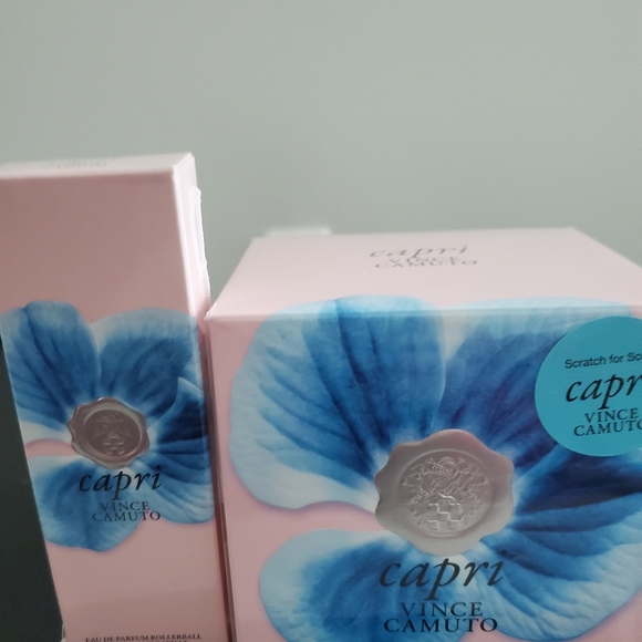 Vince Camuto Capri Bundle - Picture 1 of 1